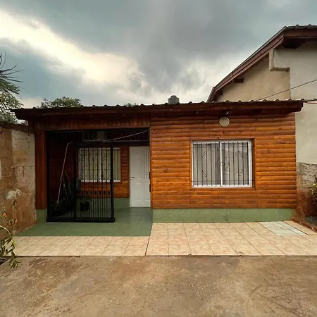 Alojamiento Facundo Puerto Iguazu Exterior photo