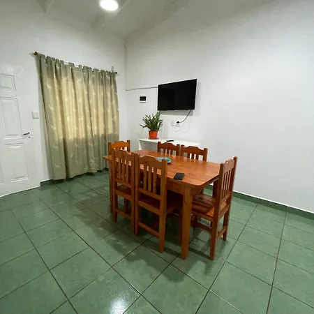Alojamiento Facundo Puerto Iguazu Exterior photo